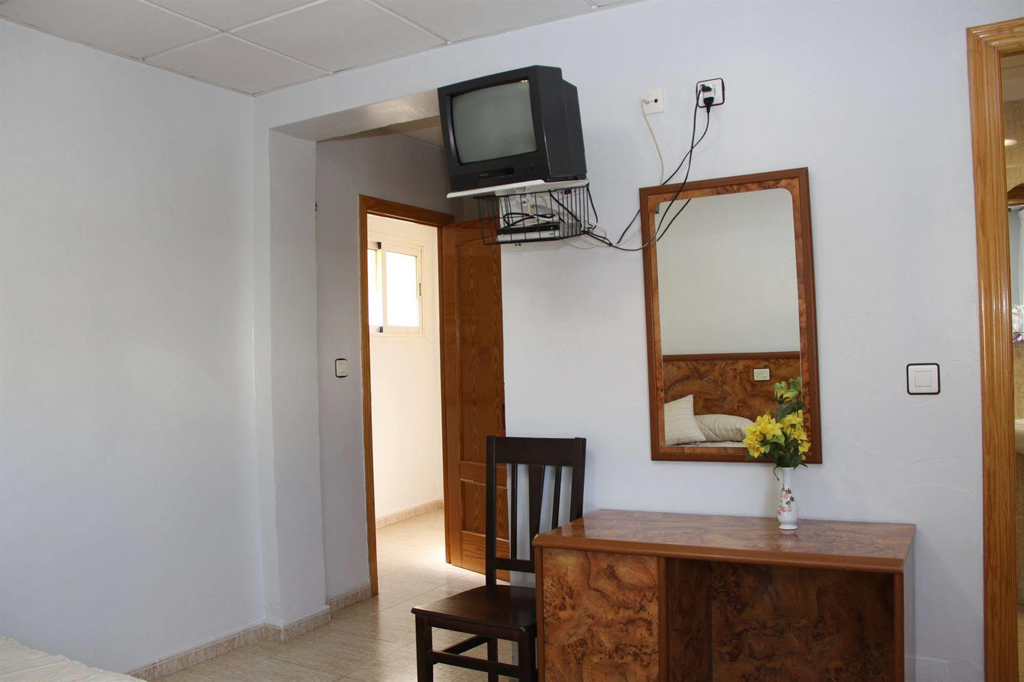 Hotel Trabuco Santiago De La Ribera Esterno foto
