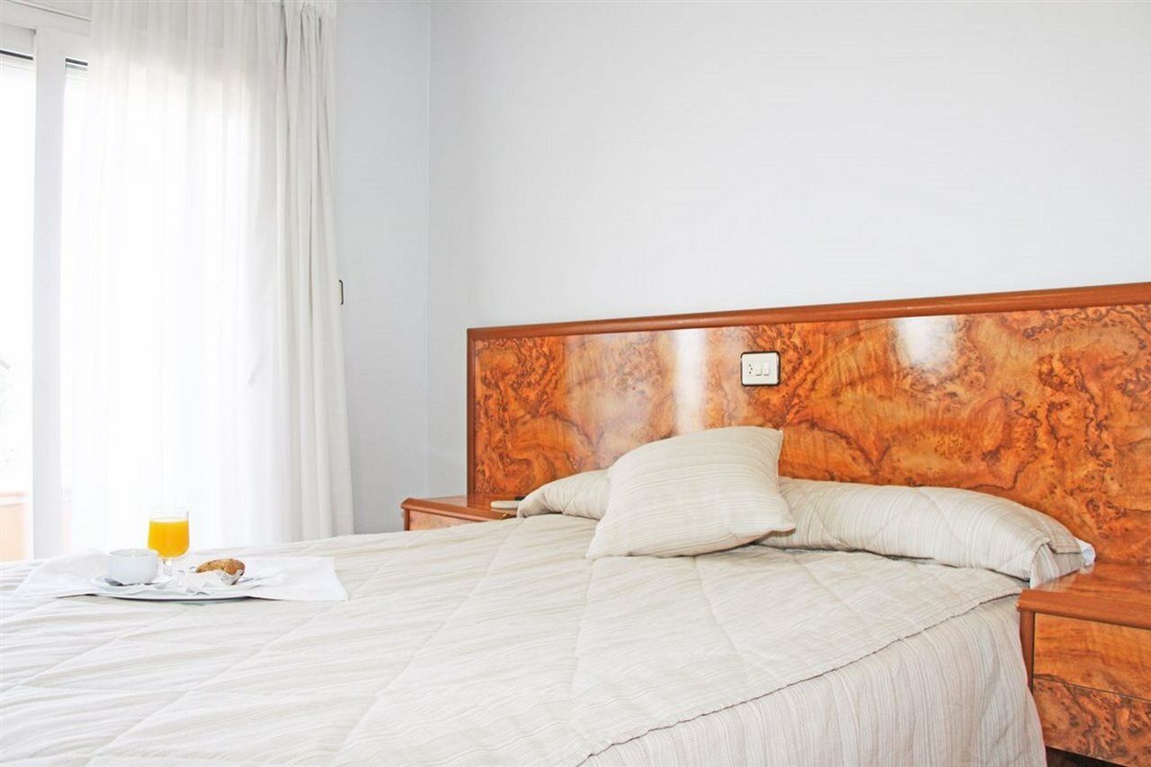 Hotel Trabuco Santiago De La Ribera Esterno foto